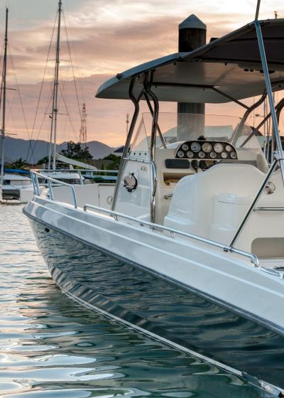 Intelligente Lösungen für kleine Boote: kompakte Bootsbeschläge