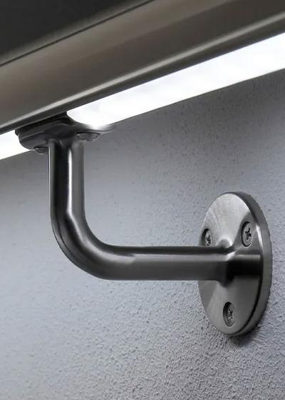 Wie viele Handlaufstützen benötigen Sie für Ihr Treppengeländer?