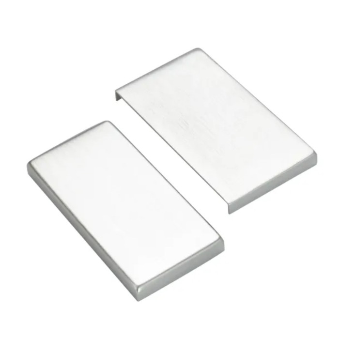 Rechteckige Abdeckkappen für Glastürscharnier Cassie silber matt eloxiert main product photo